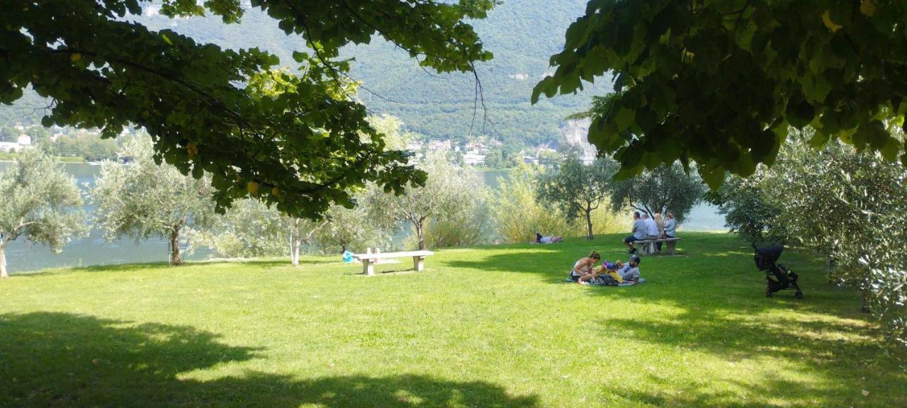 Vista Lago Lecco - Neiade Guest House Pescate Extérieur photo